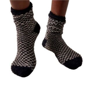 Free People Fuzzy Checkered Socks Black / Pink